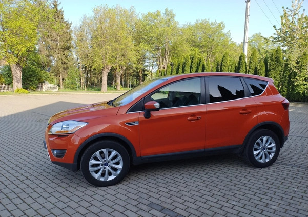 Ford Kuga cena 32700 przebieg: 198606, rok produkcji 2011 z Borne Sulinowo małe 326